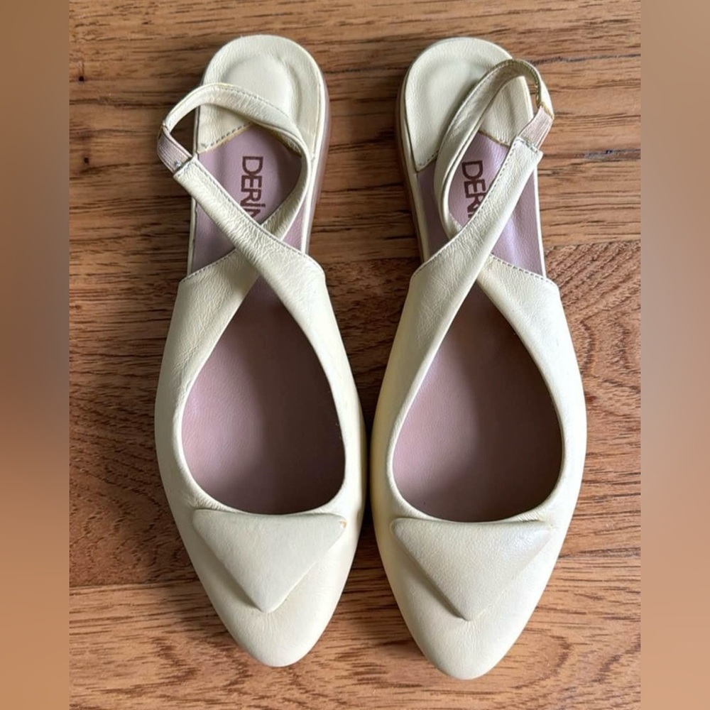 Leather Flat Shoes Women